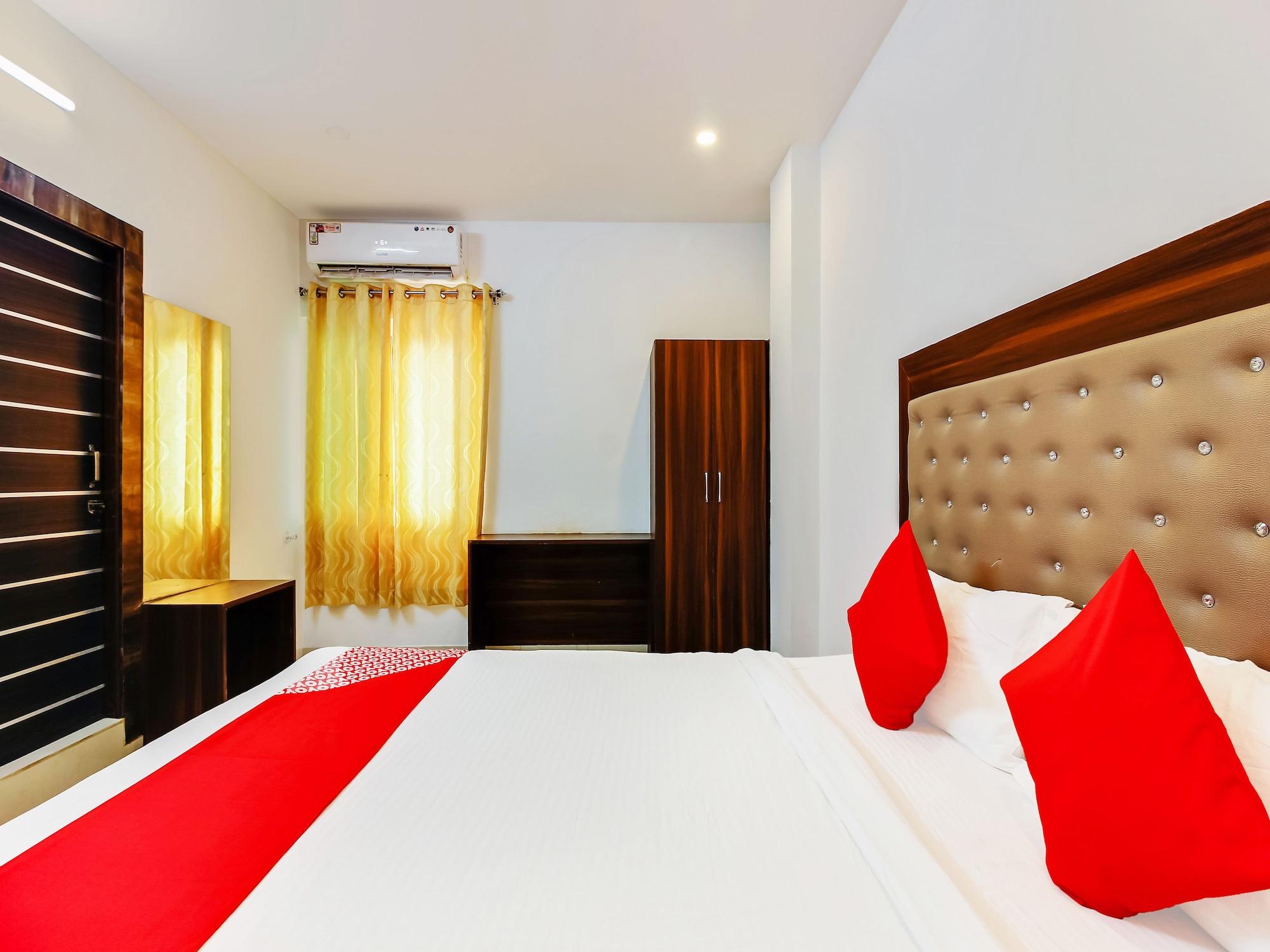 Oyo 29131 Hotel Mn Grand Shamshabad Extérieur photo