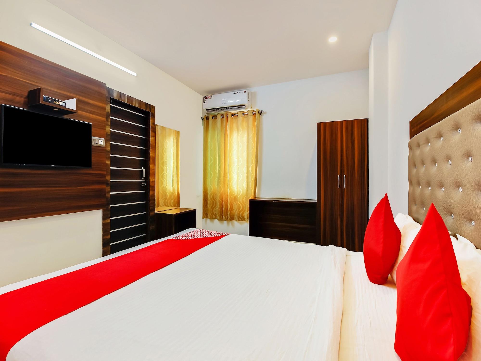 Oyo 29131 Hotel Mn Grand Shamshabad Extérieur photo